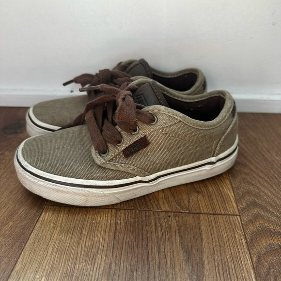 Kids Vans Tennis Shoes - Picture 4 of 4